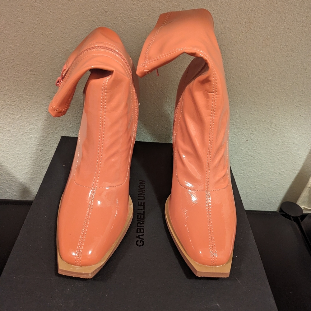 Booties - Picture 7 of 8